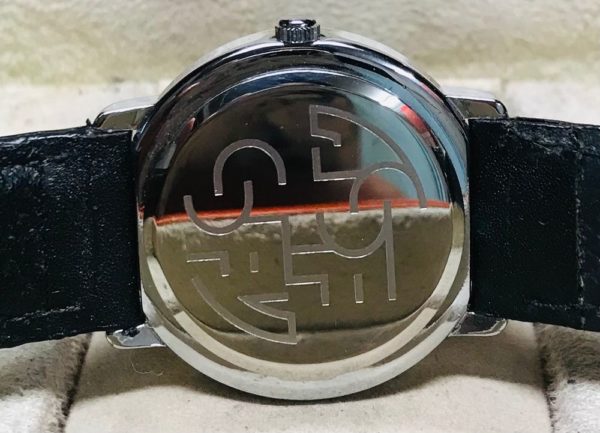 SWISS MADE Herrenuhr ( Quartz / 35 mm ) – Image 3